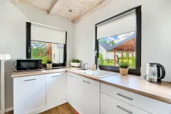 b95fd5e1a8218a994f7bcaeaee9193859a872bdd