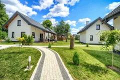 04e1d4add0be79d0b92e8c5985a58be76bdadf2e